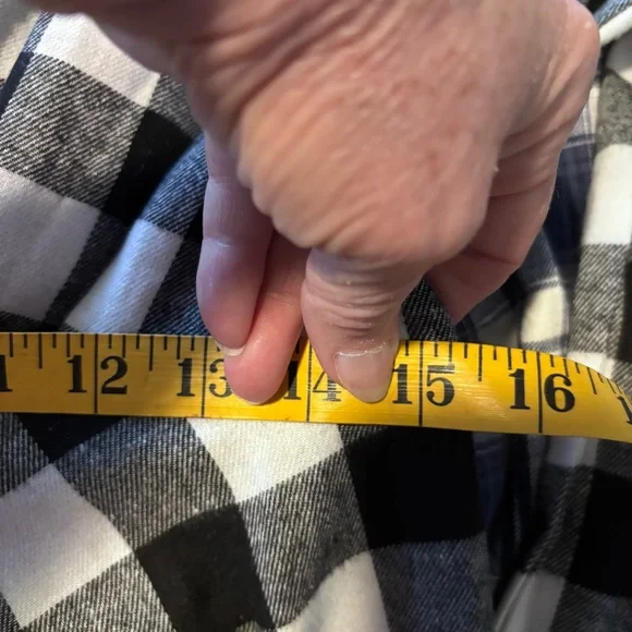 MABLE Monochrome BLACK AND WHITE Plaid Dress MIDI dress - Picture 8 of 10